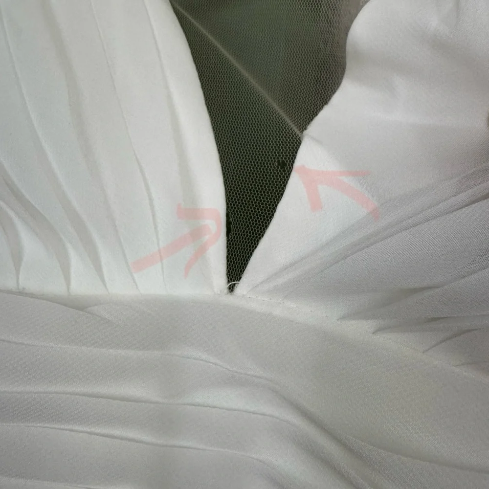 Elegant White Sheer Sleeve Gown - Picture 2 of 6